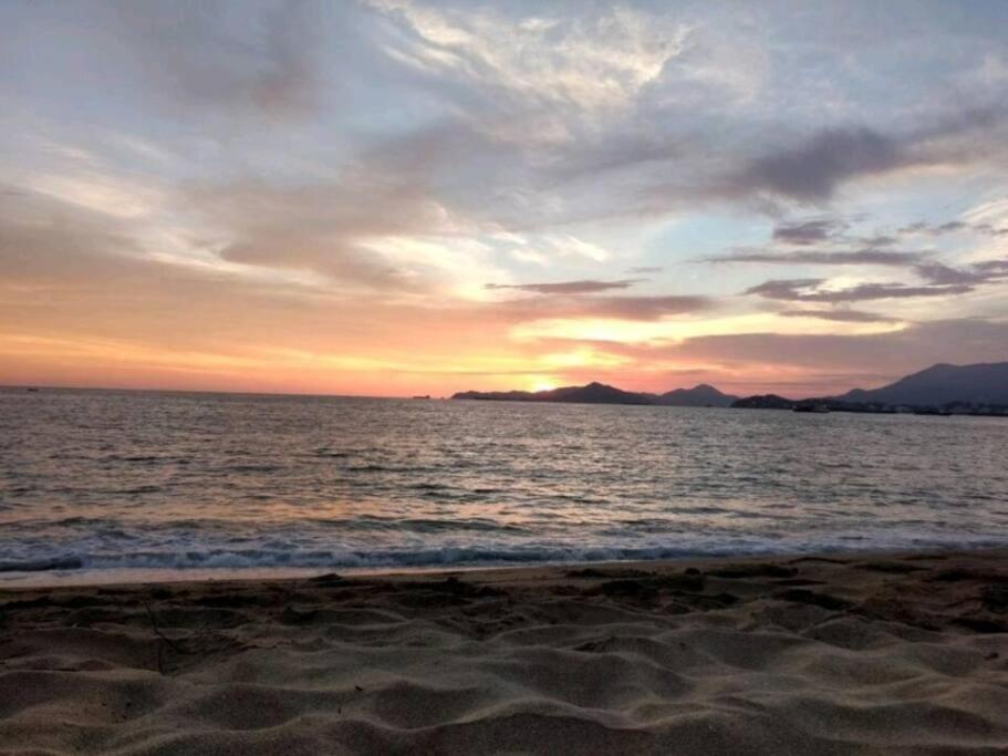 Apartamento Dpto. A Unos Pasos De La Playa En Las Brisas Manzanillo Exterior foto